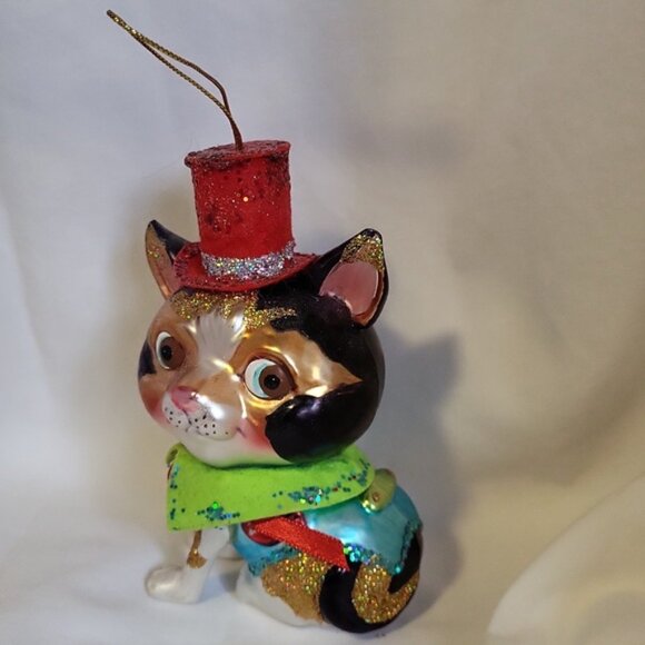 Hand Blown Glass Kitty Cat Top Hat Christmas Ornament - Picture 5 of 6